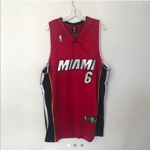 NBA Miami Heat LeBron James Swingman Alternate basketball Jersey, Maroon
